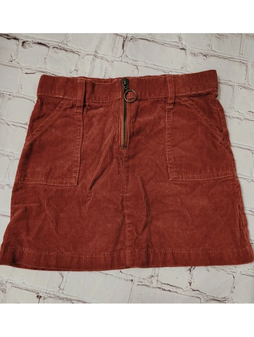 PLACE Rust Corduroy Mini Skirt Size 6 - Front Zip w/ O-Ring Pull & Pockets